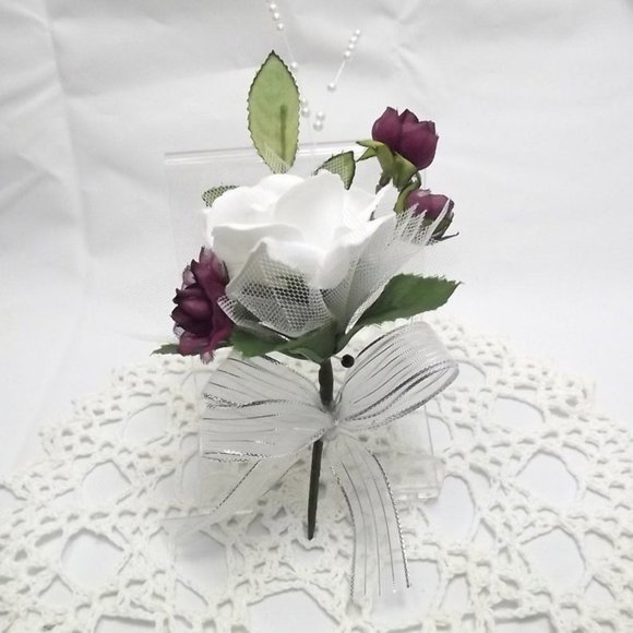 White Rose Silk Flower Boutonniere - Picture 1 of 5